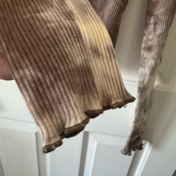 Style Rack Ribbed Mock Turtle, L, Tie Dyed in Shades of Gray NWOT - Picture 5 of 6